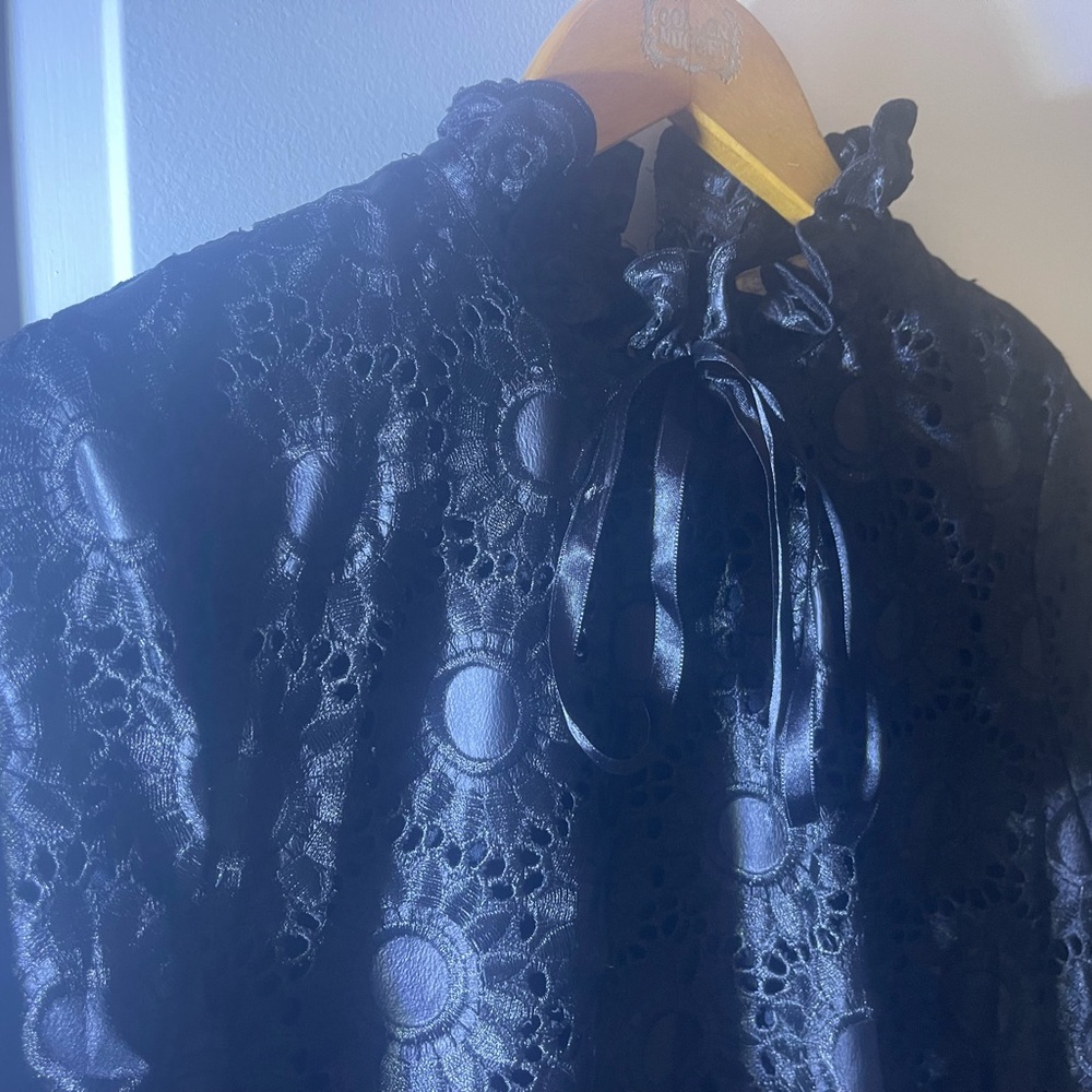 Elegant Black Lace Midi Dress